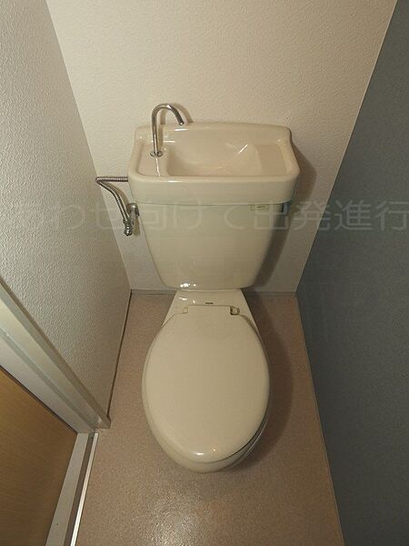 画像7:トイレ（105の写真、現状優先となります。）
