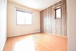 オクテット 3階1LDKのリビング/ダイニング