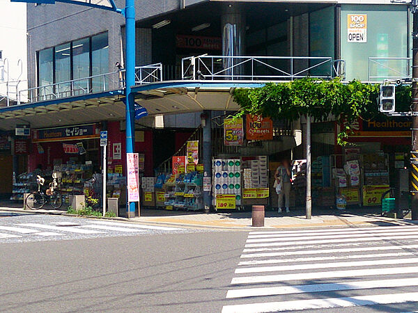 周辺を拡大表示