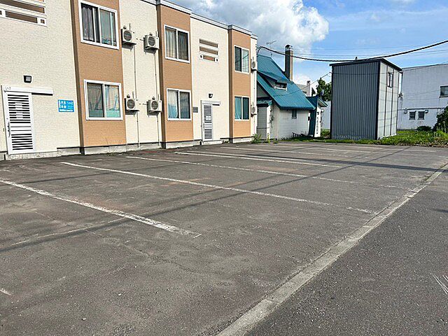 4 / 4