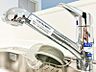 キッチン：【浄水器一体型水栓】浄水器付きでおいしい水をいつでも手軽に使えます。飲み水やお料理にも安心ですね。