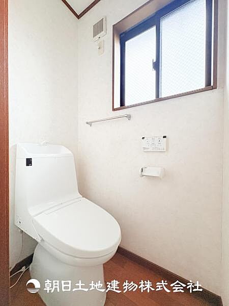 トイレを拡大表示