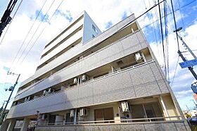 Sharon塚口  ｜ 兵庫県尼崎市南塚口町７丁目28番7号（賃貸マンション1K・2階・27.46㎡） その1