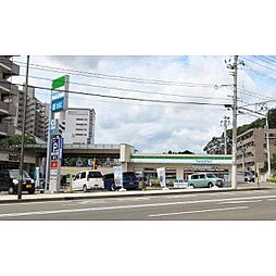 コンビニ「ファミリーマート堤町一丁目店まで238ｍ」