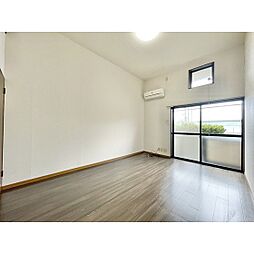 メイプル・リーフ 103 1階1Kのリビング/ダイニング