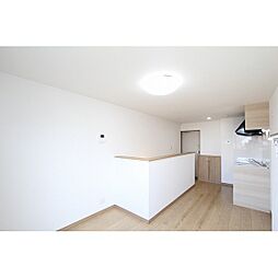 ミラコスタヒルズA 102 1階1DKのリビング/ダイニング