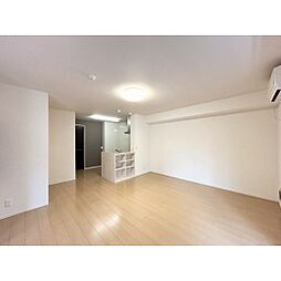 High Ace桜坂 1階1LDKのリビング/ダイニング