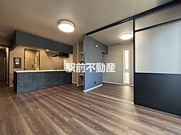 O・フレア　A棟 105 1階1LDKのリビング/ダイニング