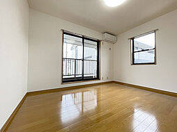 ゴスペル政所 205 2階1Kのリビング/ダイニング