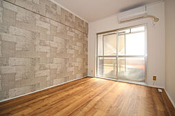 エクセル大在 105 1階1Kのリビング/ダイニング