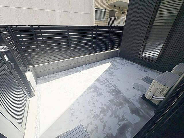 バルコニー