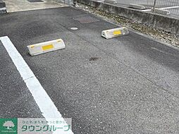 10 / 11