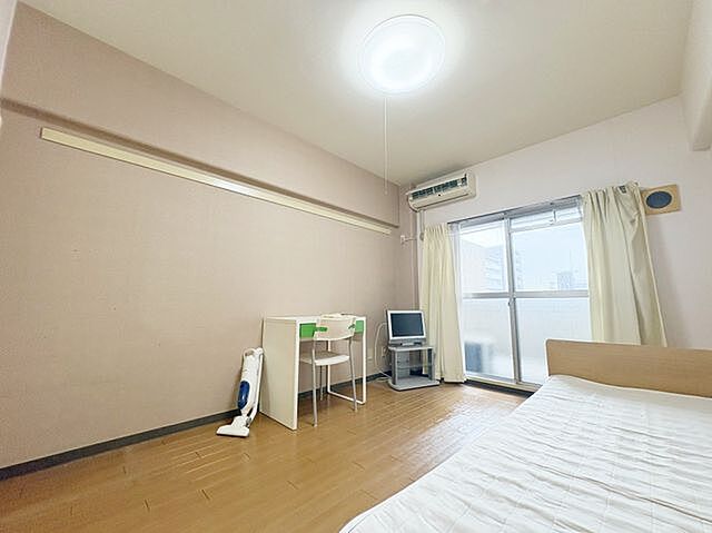 寝室