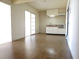 ソレイユ楠 102 1階3LDKのリビング/ダイニング