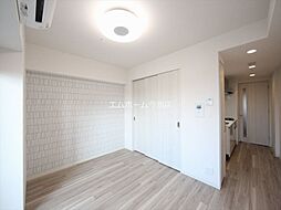 プレサンス広小路通葵 6階1LDKのリビング/ダイニング