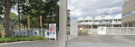 学校法人諏訪学園認定こども園諏訪幼稚園 徒歩5分。 330m