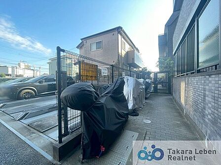 敷地内バイク置場(使用細則要確認)