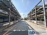 駐車場：現地駐車場スペースの様子です。来客用の駐車場のご用意もございます。(使用細則あり)