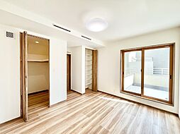 寝室の画像