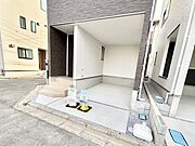 ビルトインタイプは大切なお車を傷や汚れから守ることができます。