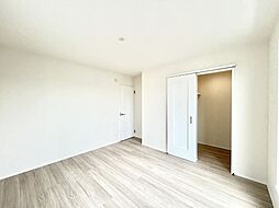 寝室の画像