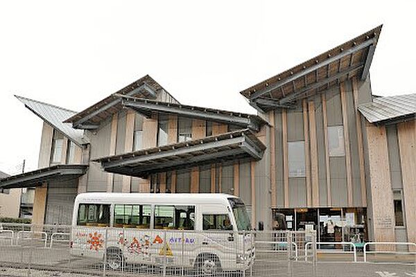 周辺を拡大表示