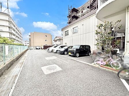 駐車場（空き状況は都度ご確認ください）