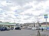 周辺：コンビニ 275m ファミリーマート 上尾中妻五丁目店
