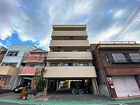 Mプラザ竜田通  ｜ 大阪府守口市竜田通２丁目（賃貸マンション1K・4階・21.60㎡） その1