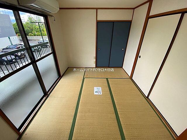 寝室