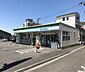 周辺：ファミリーマート 四條畷岡山店（600m）