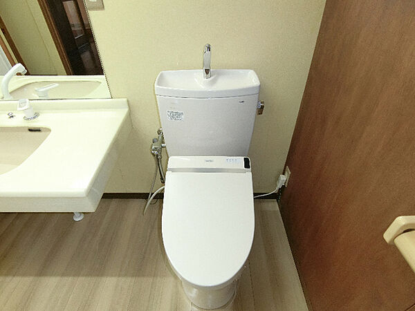 detached 茨城県常総市水海道橋本町3488-2
地図を見る