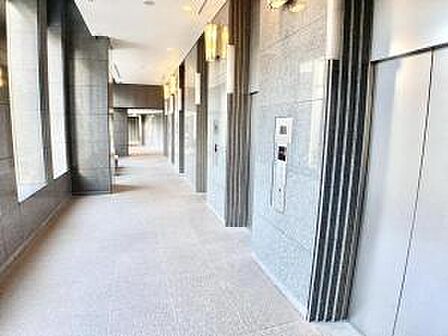 ~その他共用部~ 複数基あるエレベーター部分です。