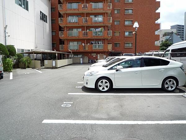 駐車場を拡大表示