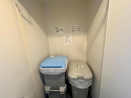 ~その他共用部~ ゴミ捨て場です。