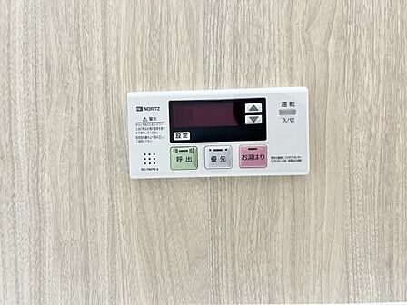 <浴室パネル>