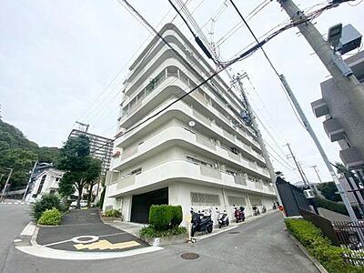 外観:即日案内可能。 お客様専用サイトでオンラインで物件提案。 スマホ片手にご家族で家探し 「物件探しがしやすくなった」と皆様に好評です。 毎月先着順でご対応ですので、お早めにお問い合わせください。 外観:即日案内可能。 お客様専用サイトでオンラインで物件提案。 スマホ片手にご家族で家探し 「物件探しがしやすくなった」と皆様に好評です。 毎月先着順でご対応ですので、お早めにお問い合わせください。