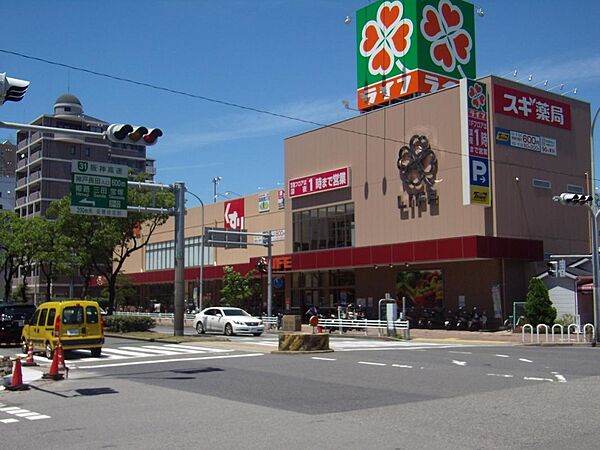 周辺を拡大表示