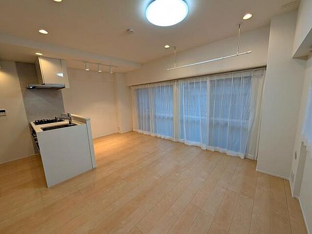 リビング/ダイニング 秀和日暮里レジデンス 2階/-