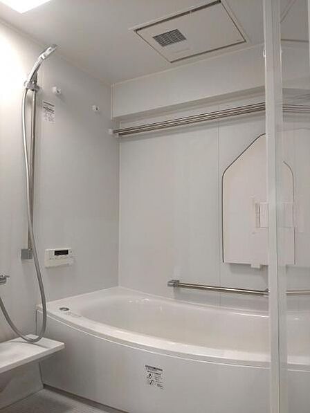 浴室換気乾燥暖房機・追い焚き機能付ユニットバス