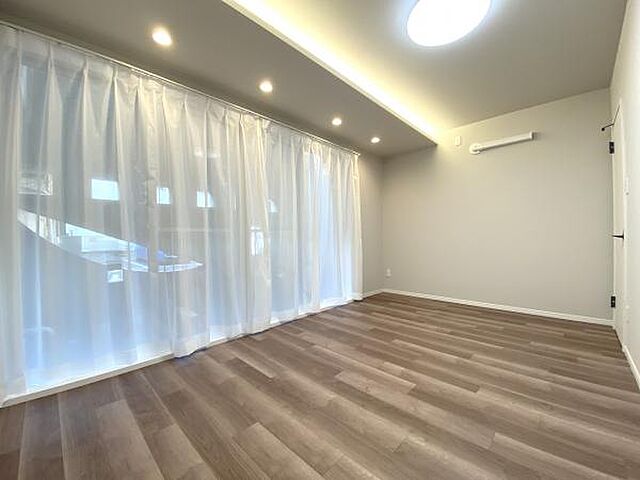 洋室 サンビュー南町 1階/-