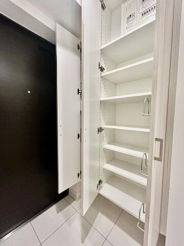 収納 オルシア福生 5階/-