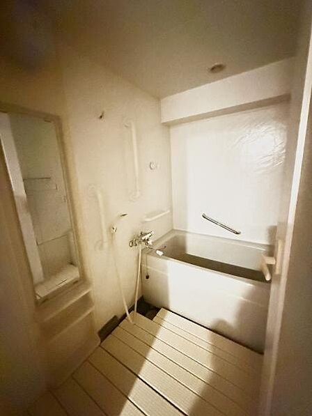 掲載写真は工事中のため、完成後は内装・設備等が変更となります。