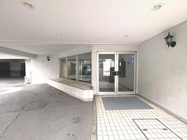 エントランスを拡大表示