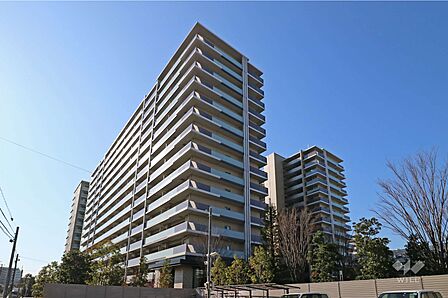 クラッシィハウス尼崎GRANDPLACEの外観（南東側から）