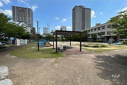 開明中公園の外観