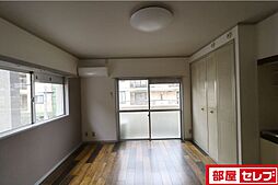 パレ丸善 3階ワンルームのリビング/ダイニング