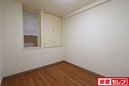 ラ・メゾンド・アップル 1階3LDKの室内