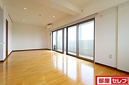 ロイヤルパークス千種 11階2LDKのリビング/ダイニング