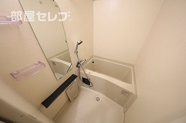 プレサンス新栄リベラ